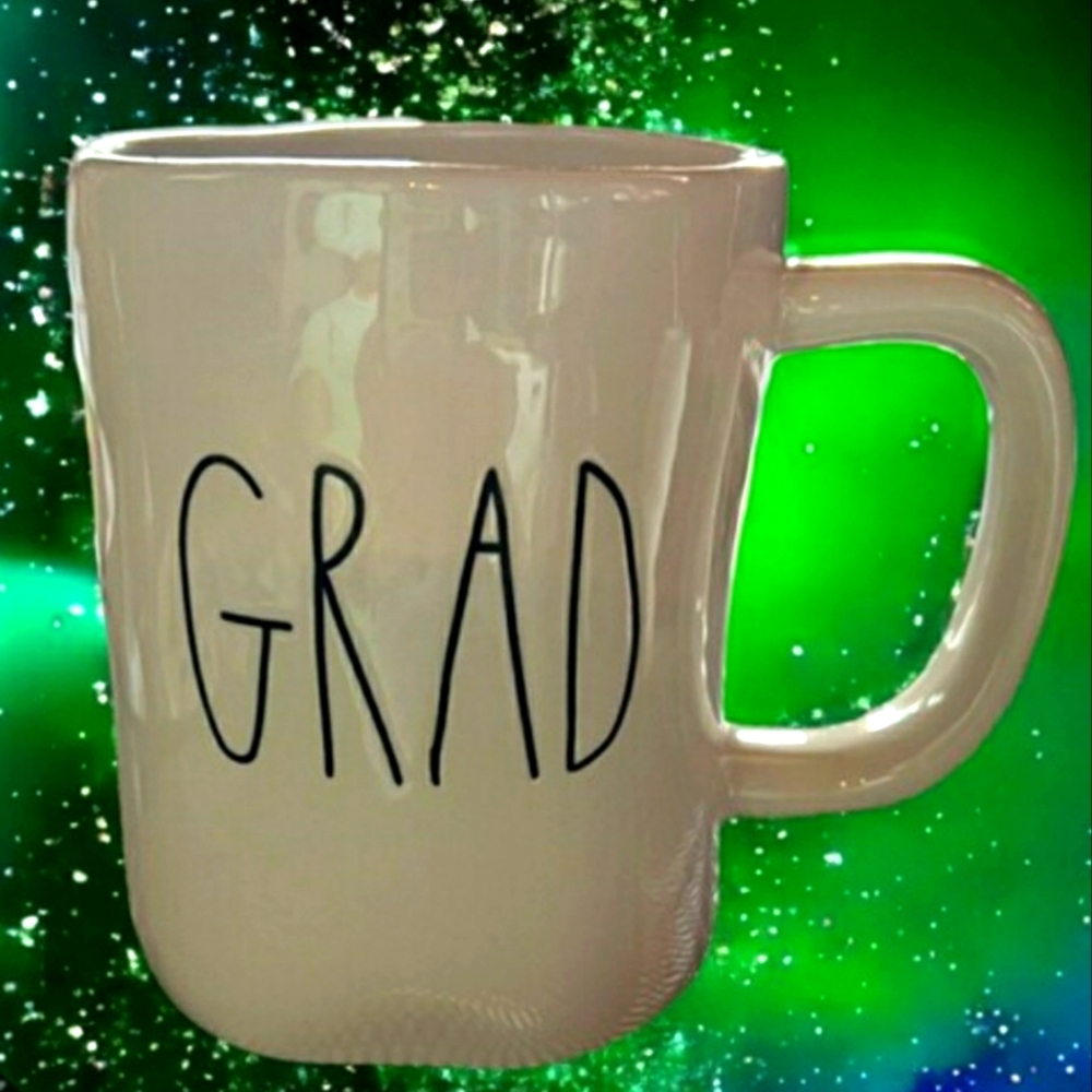 Rae Dunn GRAD Mug 🇺🇸